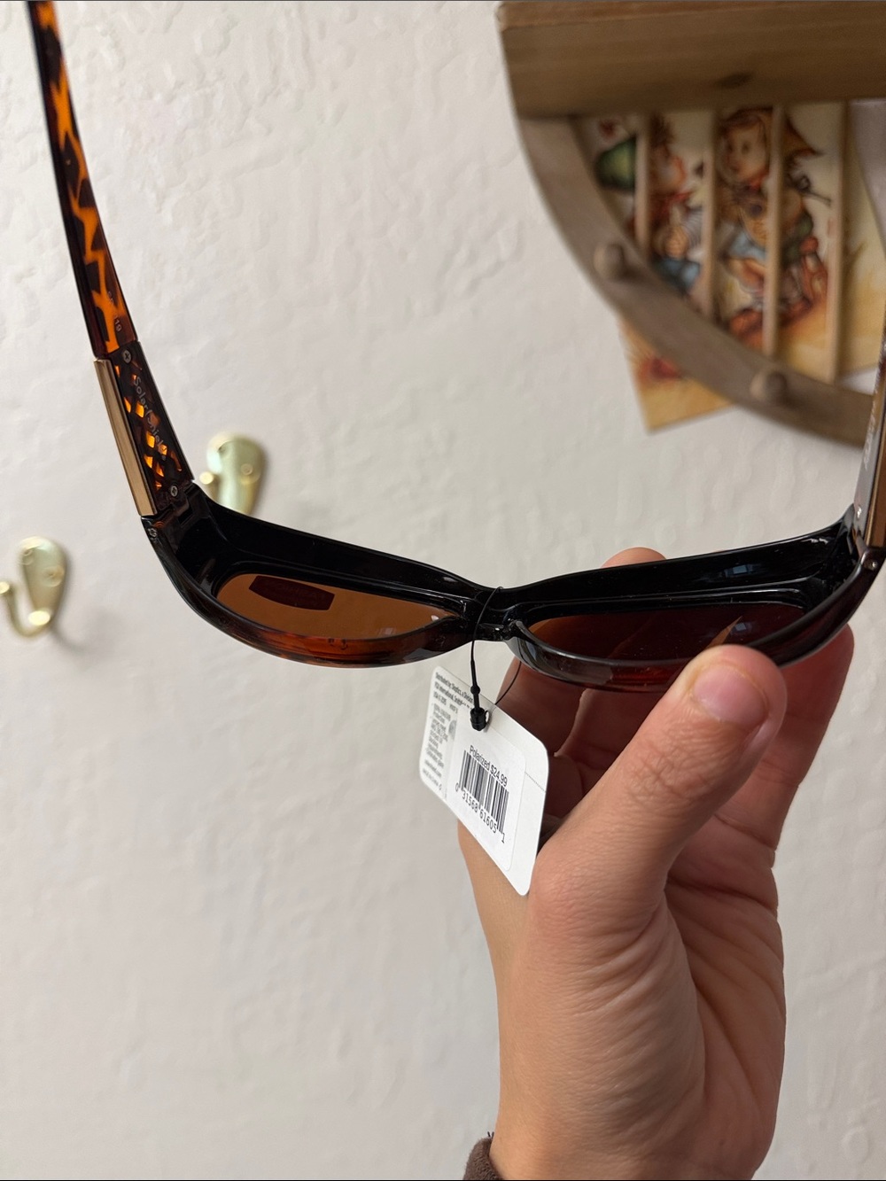 Solar shield polarized fits over glasses medium NWT - Picture 4 of 4